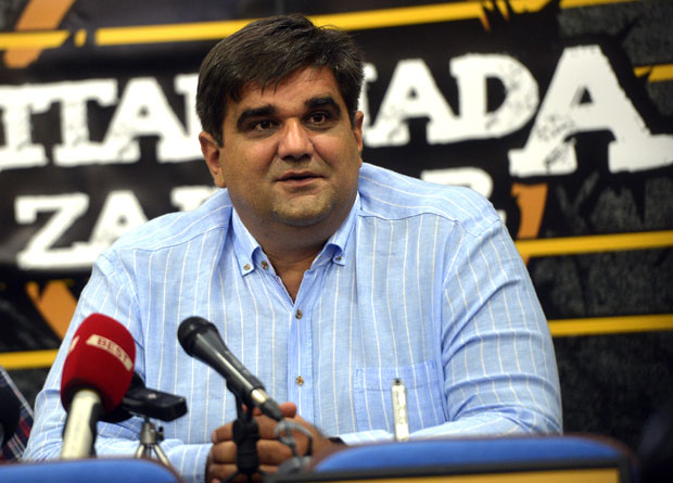 Мирковић илегално запрашивао комарце и исплаћивао накнаде?